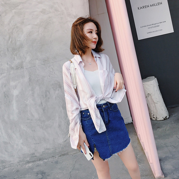 Γυναικεία φούστα denim με φερμουάρ