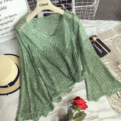 Bluză de damă strălucitoare cu decolteu în V și mâneci lotus