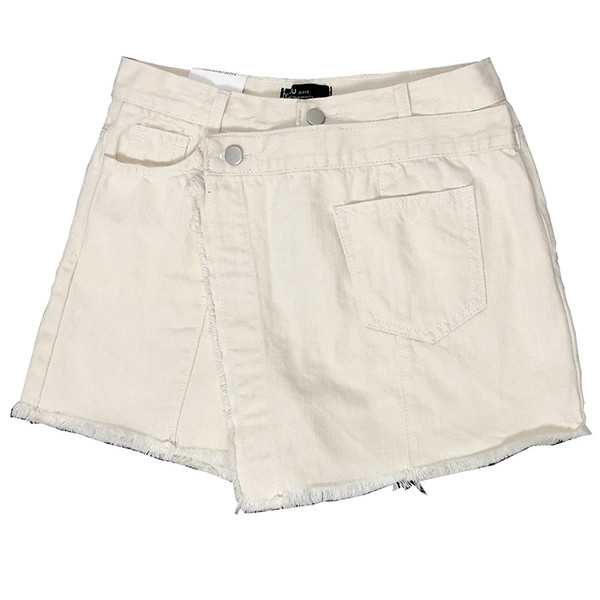 Παντελόνια με ασύμμετρη κοπή σε λευκό