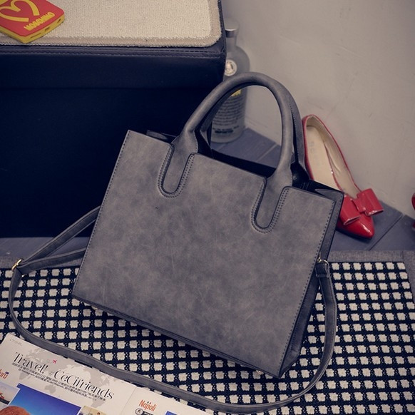 Geanta de dama stilata in mai multe culori