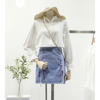 Γυναικεία φούστα denim σε ανοιχτόχρωμο χρώμα και γραβάτες