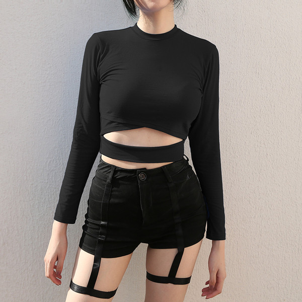 Bluză scurtă de damă cu mâneci lungi în albastru și negru