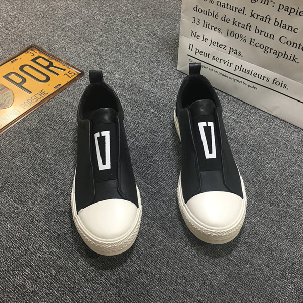 Mocasini pentru bărbați în două culori - alb și negru