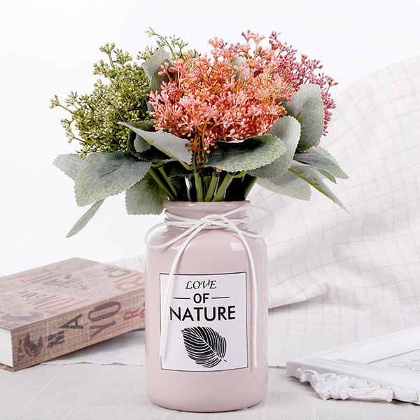 Flori decorative in mai multe culori