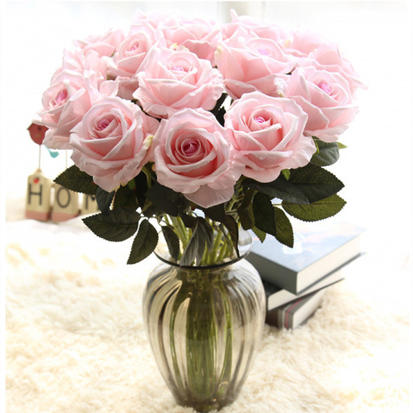 Διακοσμητικά τριαντάφυλλα κατάλληλα για διακόσμηση στο σπίτι