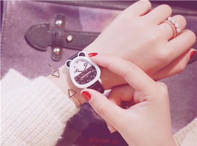 Детски часовник в няколко цвята подходящ за момичета и момчета