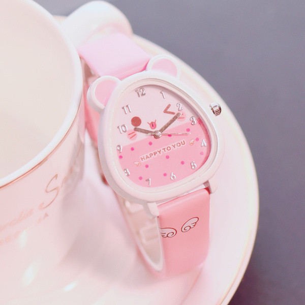 Детски часовник в няколко цвята подходящ за момичета и момчета