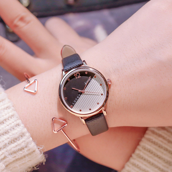 Ceas de dama in mai multe culori diferite