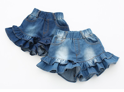 Детски къси панталони за момиче с волани в два цвята