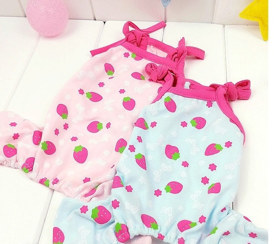 Salopeta pentru caini cu aplicare de culoare in mai multe culori