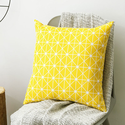 Калъфки за възглавници с геометрични шарки