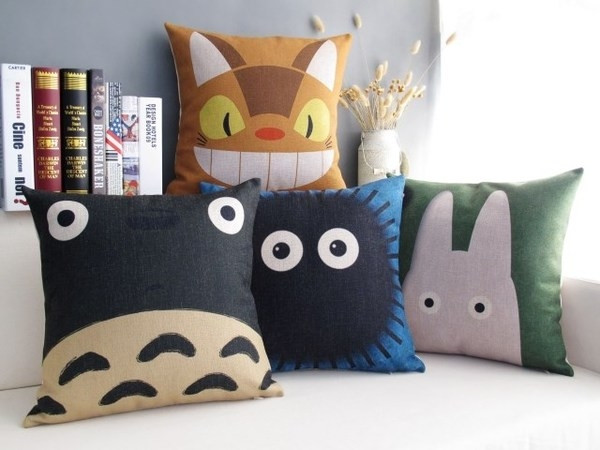 Μαξιλάρια για μικρά μαξιλάρια με έγχρωμη εκτύπωση