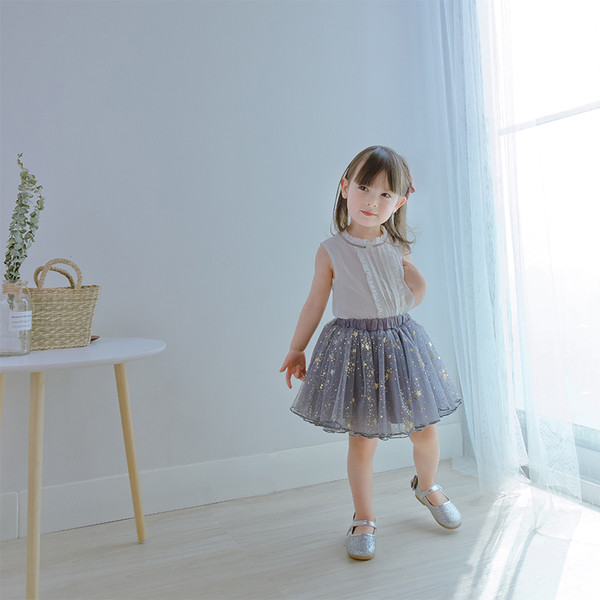 Fusta de copii pentru fata din tul in negru si gri cu decor stralucitor