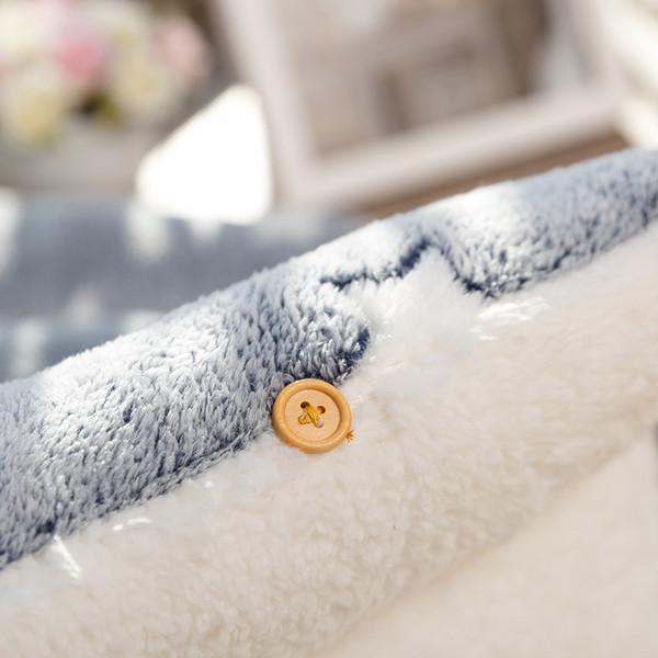 Μαλακό μαξιλάρι σε δύο χρώματα