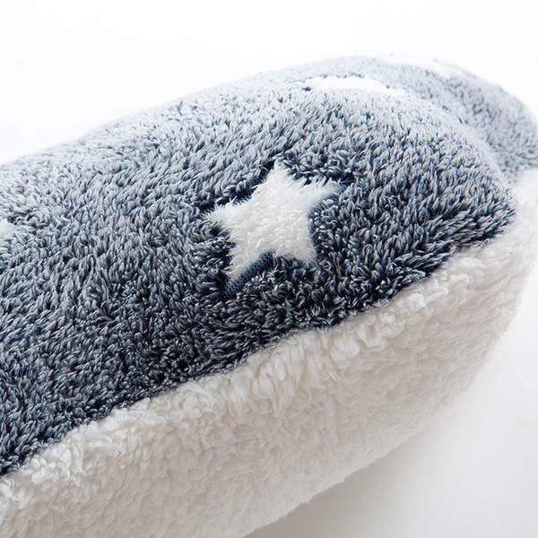 Διακοσμητικό μαξιλάρι - Φωτεινό σύννεφο σε δύο χρώματα