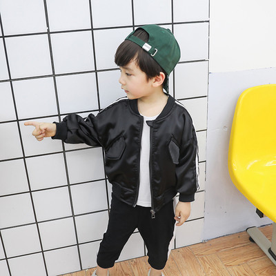 Geaca subtire pentru copii pentru baieti cu broderie pe spate in negru si verde