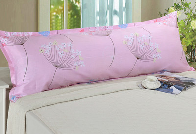 Калъфка за възглавница в няколко цвята с флорална декорация