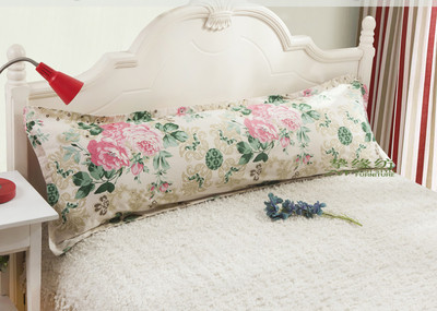 Калъфка за възглавница в няколко цвята с флорална декорация