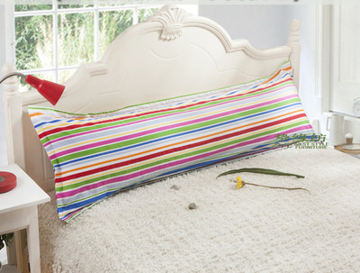 Калъфка за възглавница в няколко цвята с флорална декорация