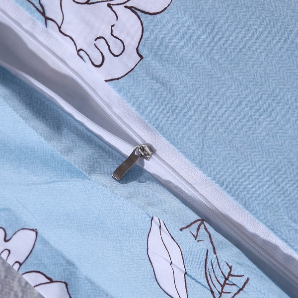 Калъфка за възглавница в няколко цвята с флорална декорация