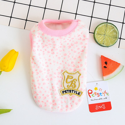 Βελούδινο ένδυμα για ένα σκύλο σε διάφορα χρώματα