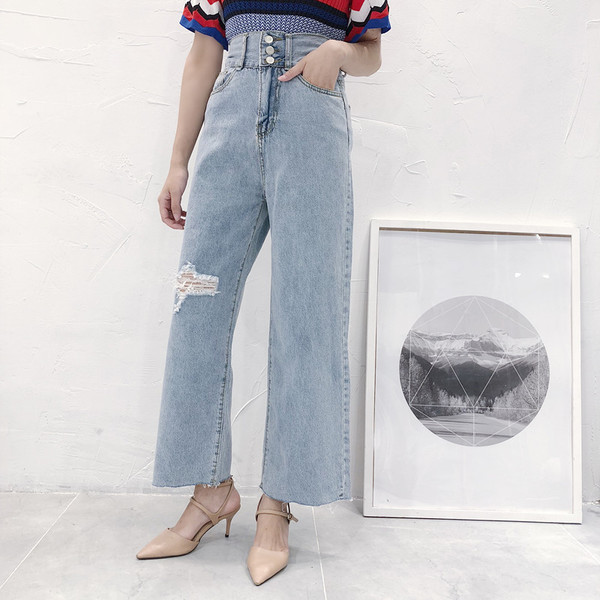 Blugi de dama cu talie inalta de culoare deschisa