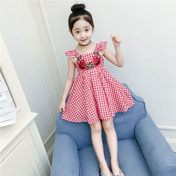 Rochie pentru copii in carouri in rosu cu broderie florala si panglica