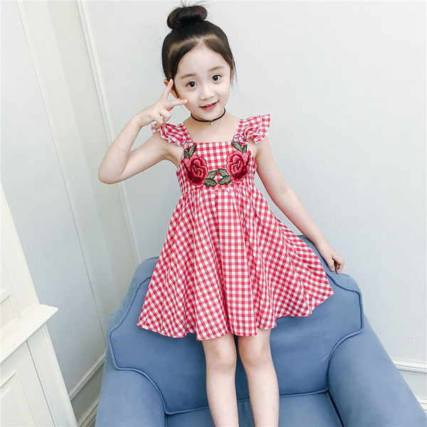 Rochie pentru copii in carouri in rosu cu broderie florala si panglica