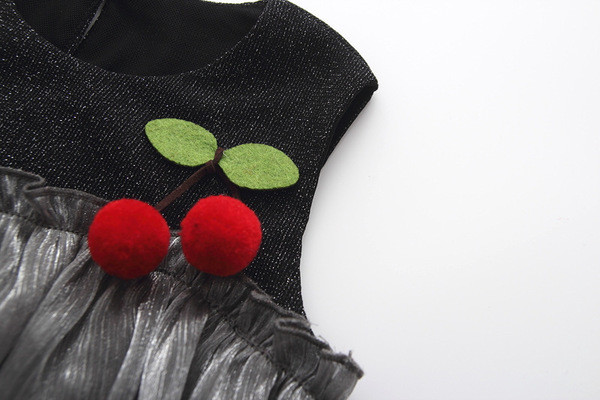 Μοντέρνο παιδικό φόρεμα με 3D διακόσμηση σε γκρι χρώμα