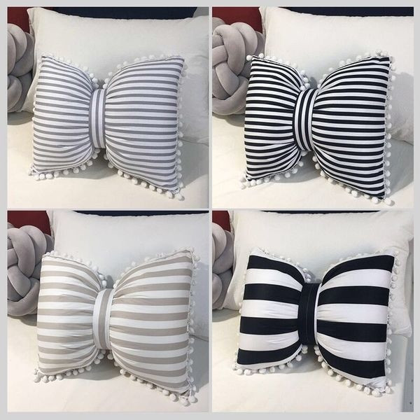 Pernă mică în diferite culori - Ribbon