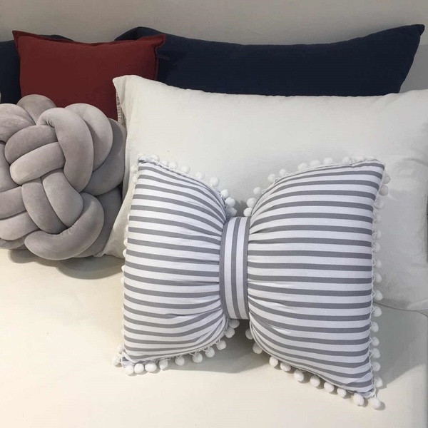 Pernă mică în diferite culori - Ribbon