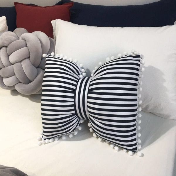 Pernă mică în diferite culori - Ribbon