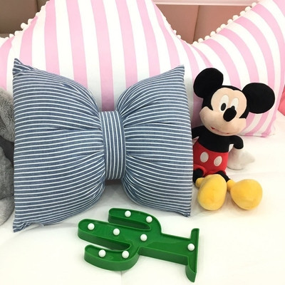 Малка декоративна възглавница