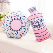 Διακοσμητικά μαξιλάρια σε διάφορα σχήματα