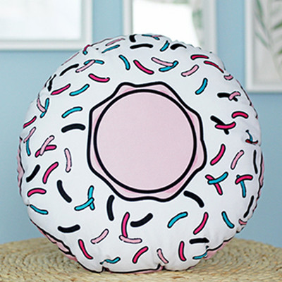 Διακοσμητικά μαξιλάρια σε διάφορα σχήματα