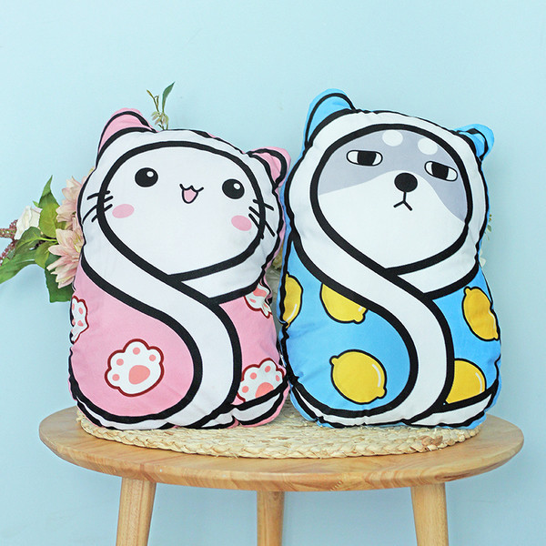 Διακοσμητικά μαξιλάρια σε διάφορα σχήματα