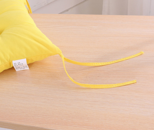 Perna moale pentru scaun in mai multe culori