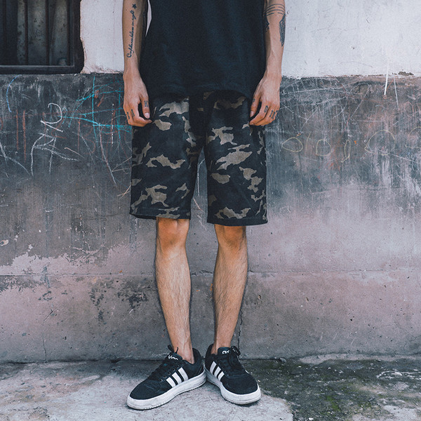 Мъжки камуфлажни шорти 