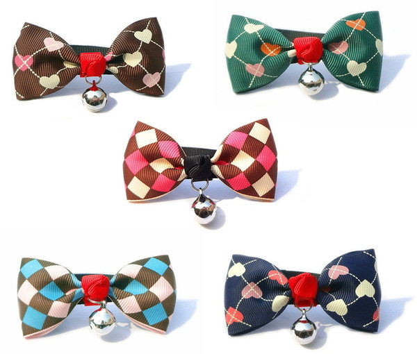 Lesa pentru animale de companie cu panglica si clopot in mai multe culori