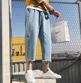 Blugi de bărbați stilați, de culoare deschisă