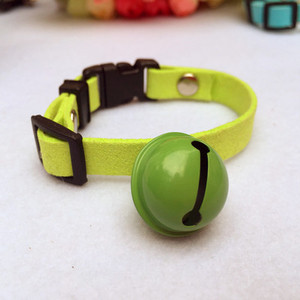 Lesa pentru caini si pisici in mai multe culori cu clopotel