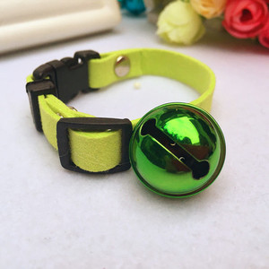 Lesa pentru caini si pisici in mai multe culori cu clopotel