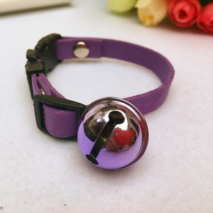 Lesa pentru caini si pisici in mai multe culori cu clopotel