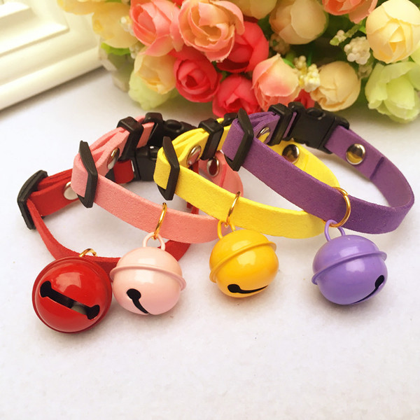 Lesa pentru caini si pisici in mai multe culori cu clopotel