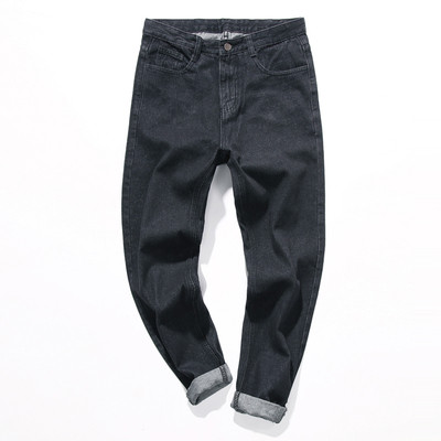 Blugi pentru bărbați potriviti pentru utilizarea de zi cu zi în două culori