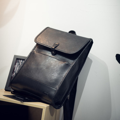 Модерна мъжка раница от еко кожа подходяща за ежедневието