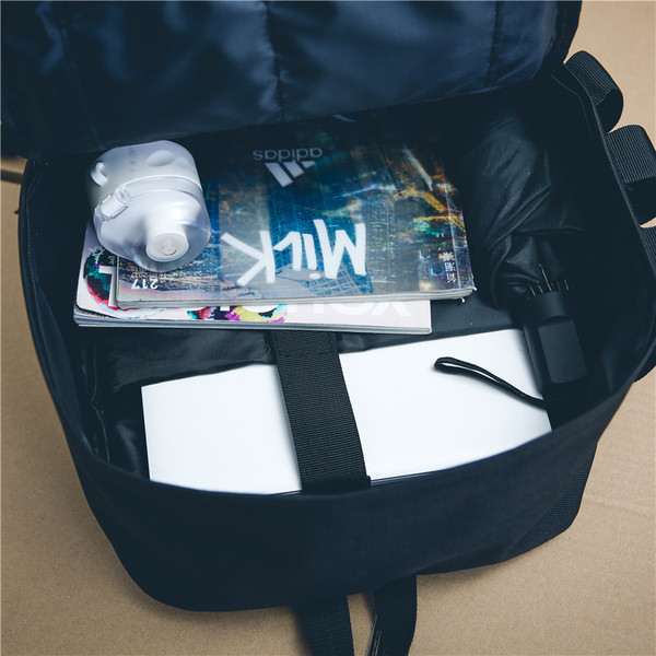 Rucsac mare pentru bărbați, cu aplicație colorată, potrivit pentru utilizarea de zi cu zi