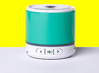 Малка портативна bluetooth колонка