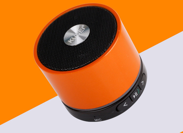 Малка портативна bluetooth колонка