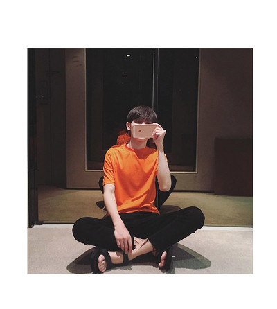 Ανδρική μπλούζα με ψηλό γιακά σε διάφορα χρώματα